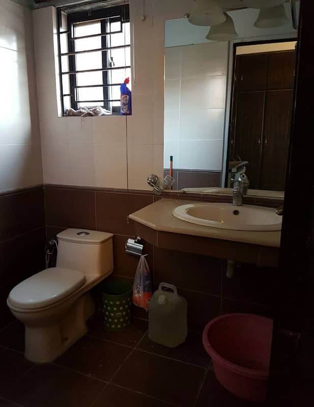 Fully Renovated Tile Floor Flat For Rent G-11 (Unfurnished) 8