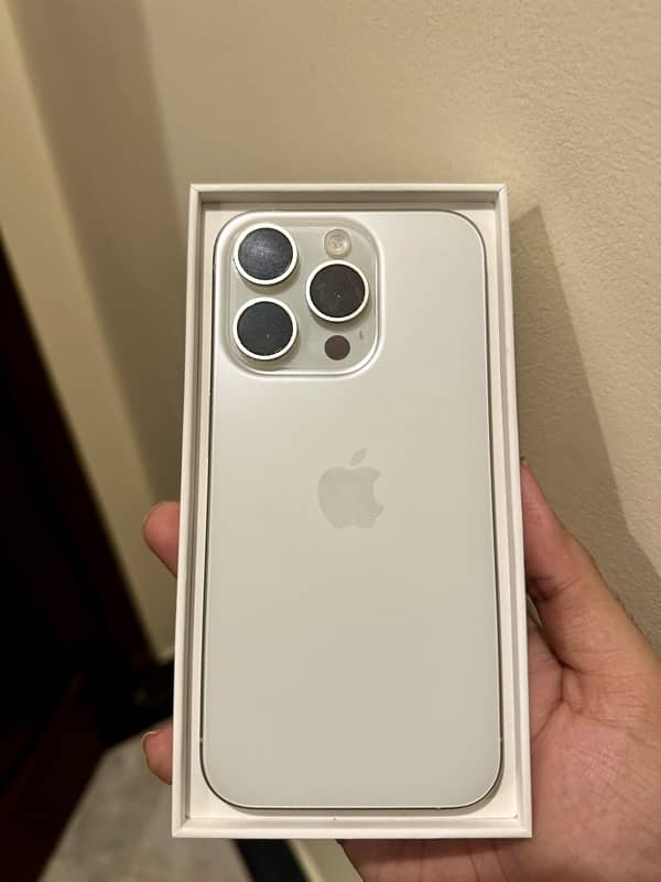 iphone 15 pro 10/10 0