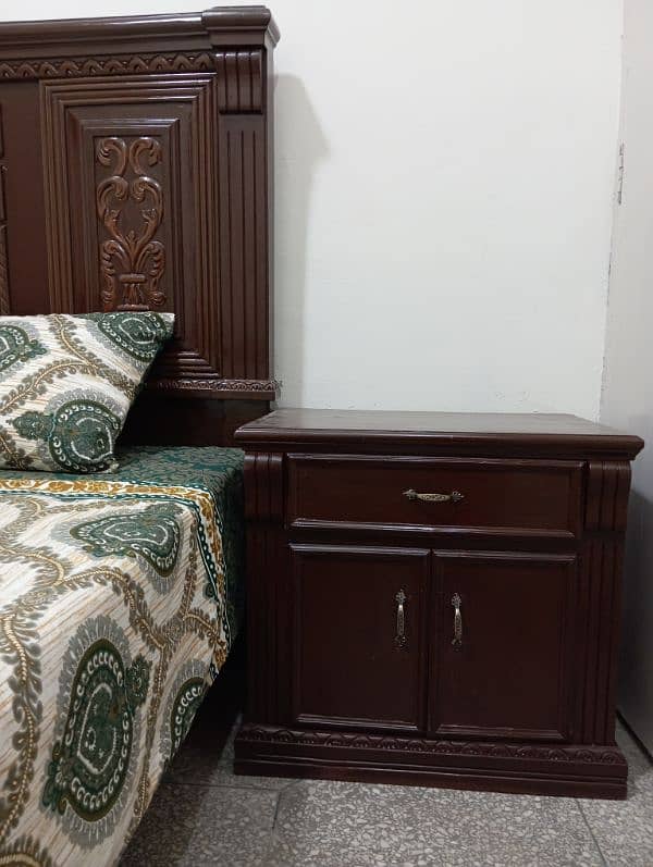 king size bed with side table without mattress and dressing table 3