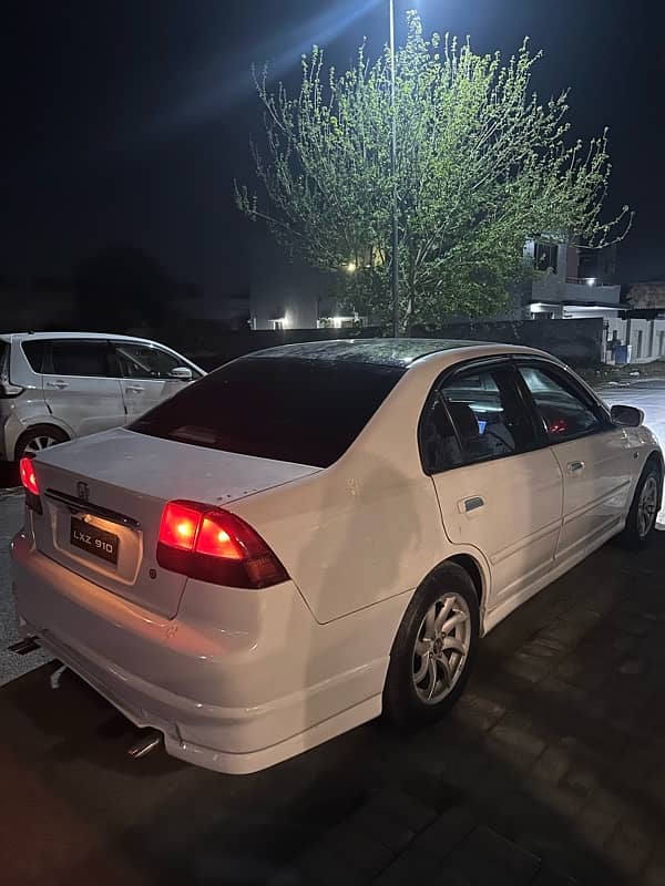 Honda Civic EXi 2001 1