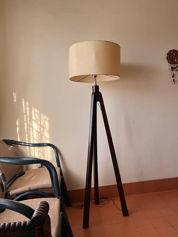 Floor lamp 2