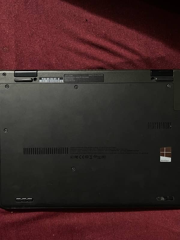 Lenovo Thinkpad 4 Gb Ram 128 Gb SSD Intel Celeron CPU 7