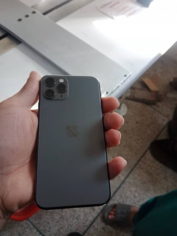 iphone 11pro 256 gb fctry unlock non pta exchange possible 2