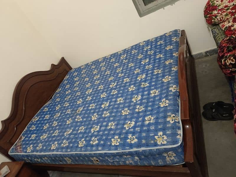 7 inches Double Bed Spring Mattress in Good Condition 1