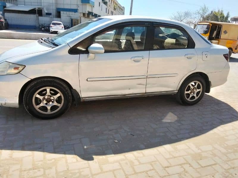 Honda City IDSI 2005 3