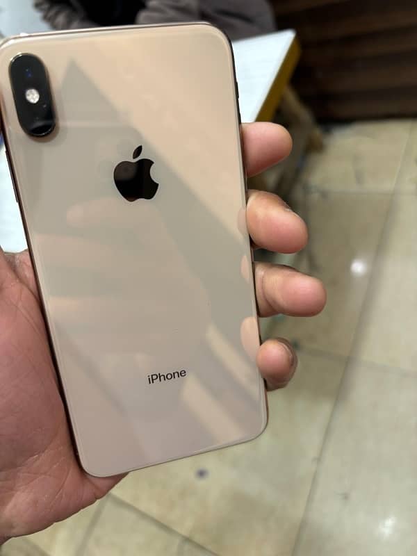 xs max 5