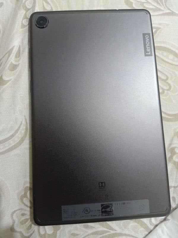 lenovo tab t8505F 4