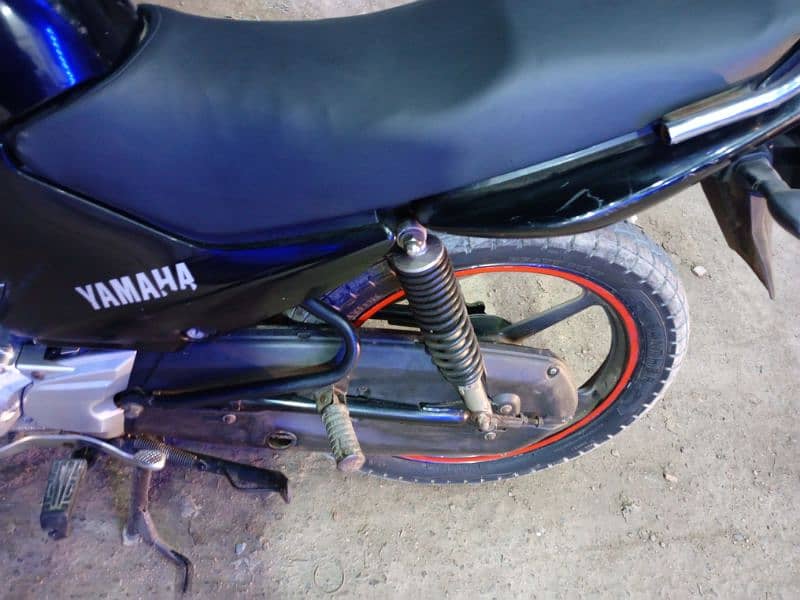 Yamaha ybr 2019 karachi 4