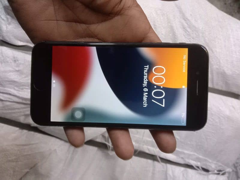 iphone8 64gb all ok no repair non pta 1