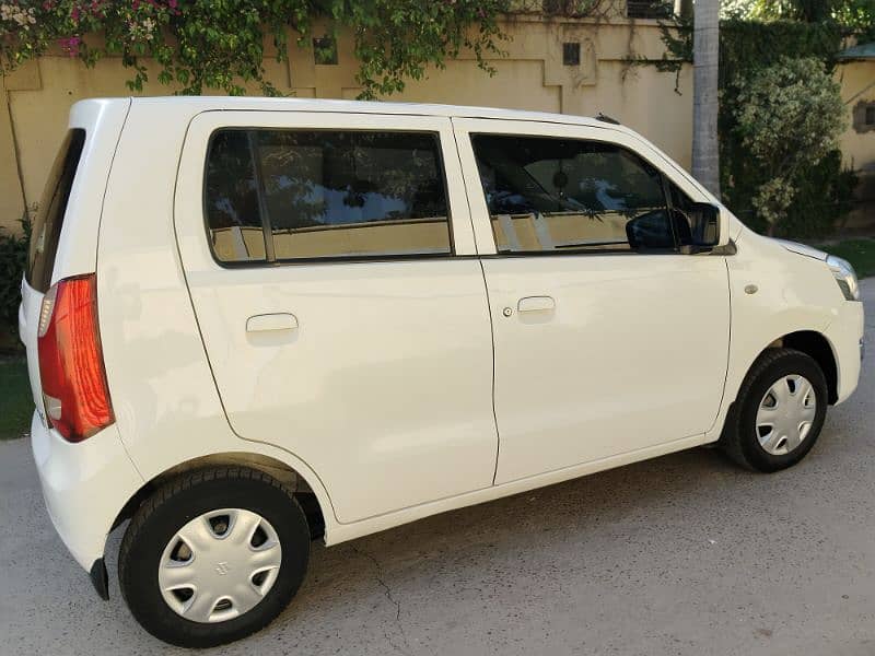 Suzuki Wagon R 2017 4