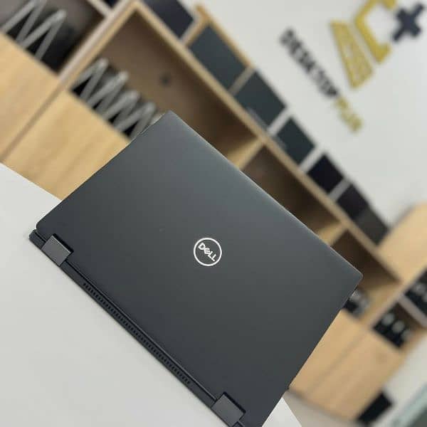 Dell UltraSlim Touchscreen+360 Rotate Core i5 7th Generation 8GB Ram 4