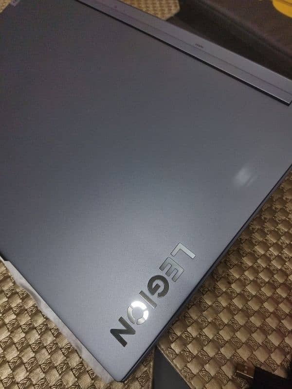 Gaming laptop Lenovo Legion RTX 4070 0