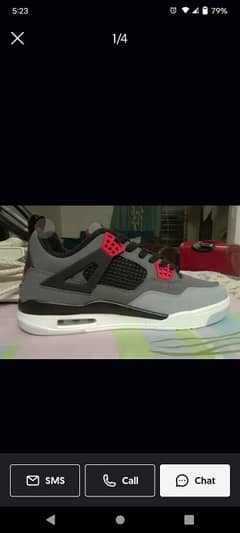 Jordan Nike 4  size num 11 hai new hai just 1 Tym pehne hai bx