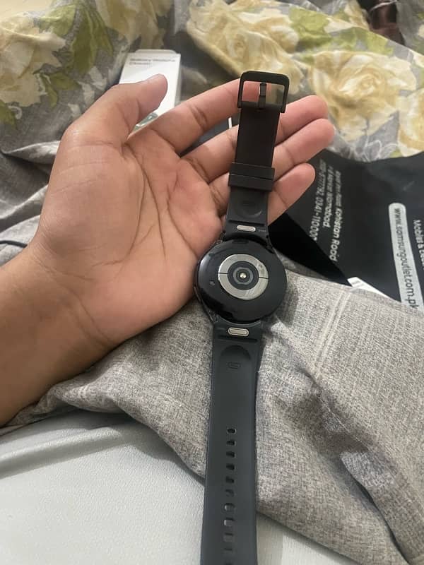 SAMSUNG WATCH 6 classic 8