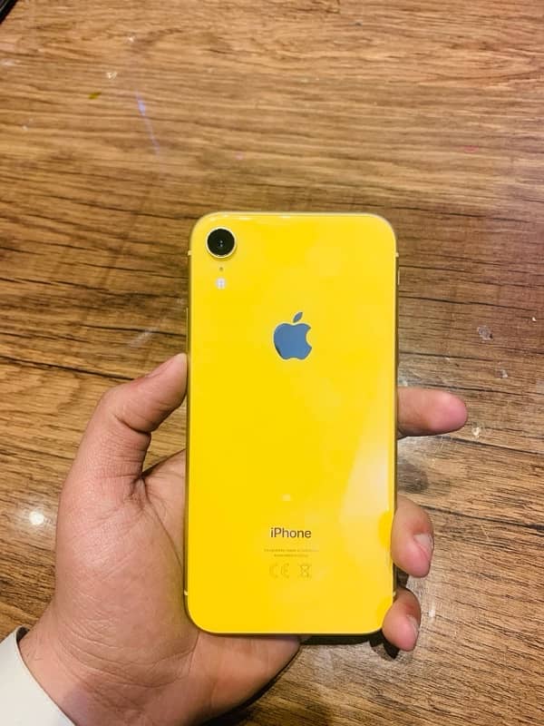 Iphone XR 64 JB Factory Unlock 0