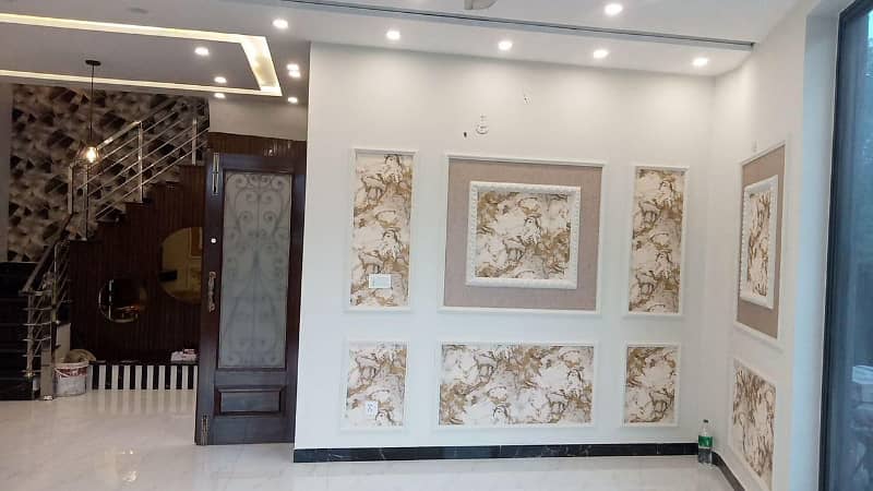 6.5 Marla Luxury Corner with Facing Park Designer House For Sale In Bahria Town Lahore 11