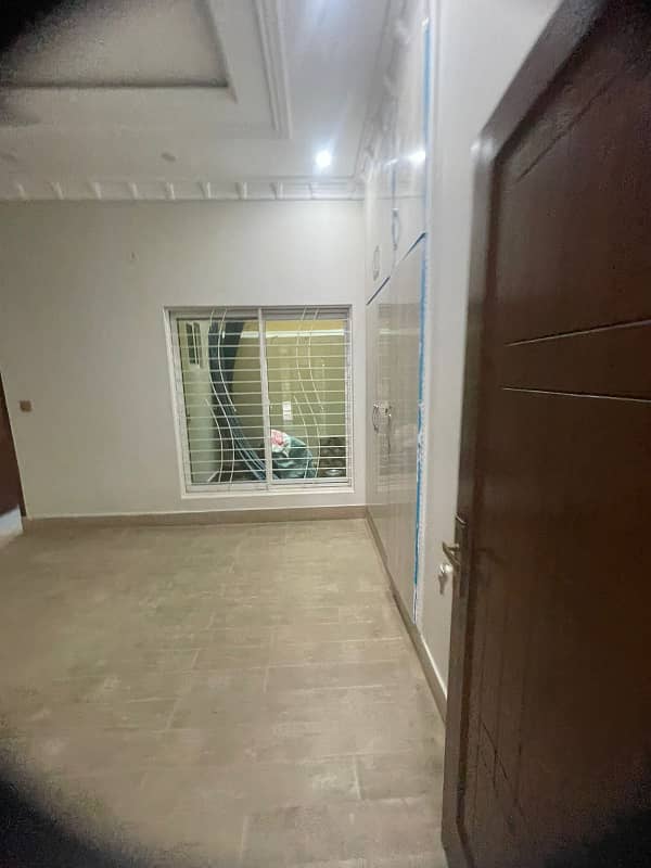 5 Marla Beautiful House For Rent In Bahria Town Lahore 9