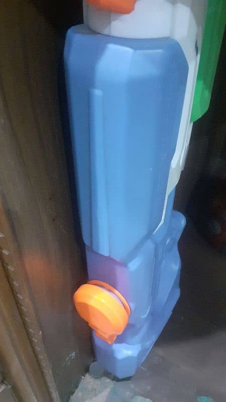 Water gun 2