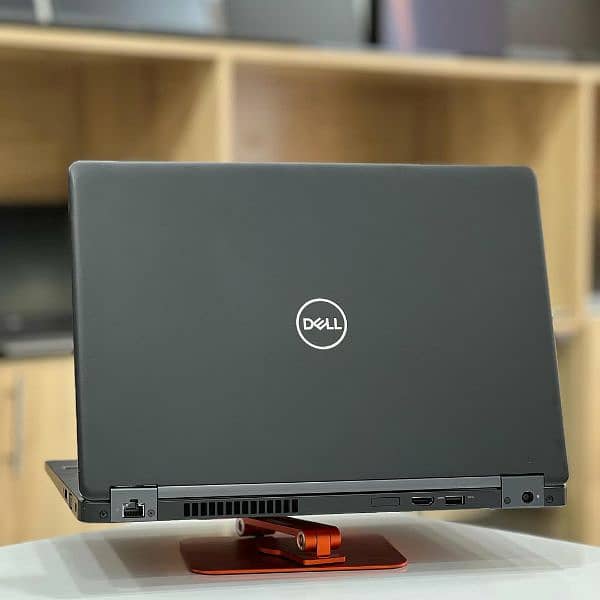 Dell UltraSlim E7470 Core i7 6Th Generation 8GB Ram DDR4 / 256GB SSD 2