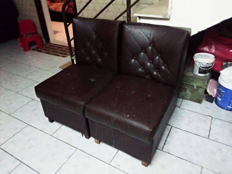 Sofa Good condition 2 sofas 0