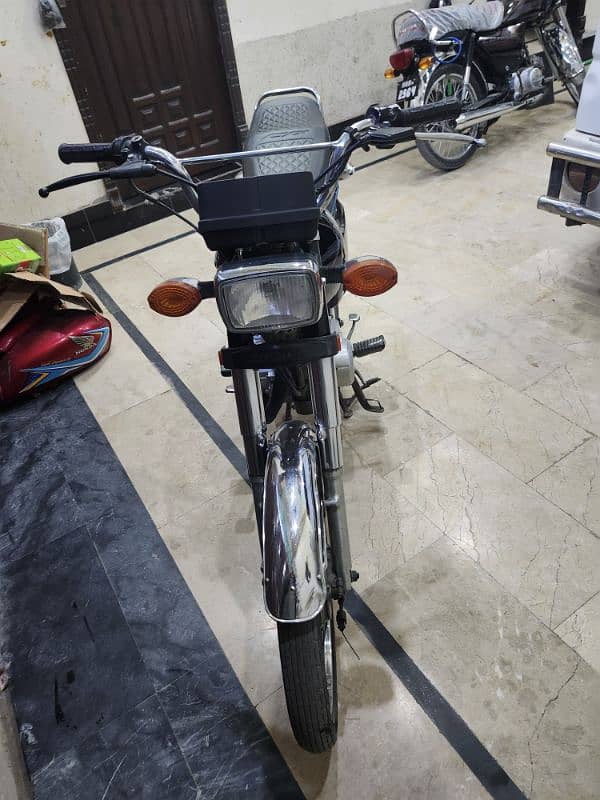 Honda CG 125 2019/20 1