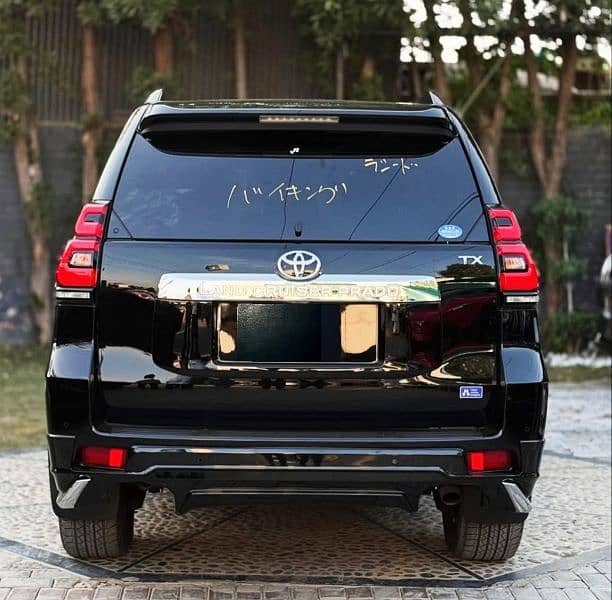 Toyota Prado 2019 3