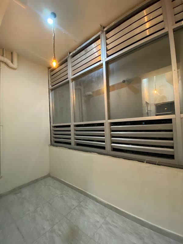 Par day short time furnished apartment available 2