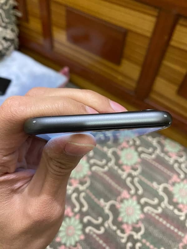 IPhone 11 JV - 64gb 4