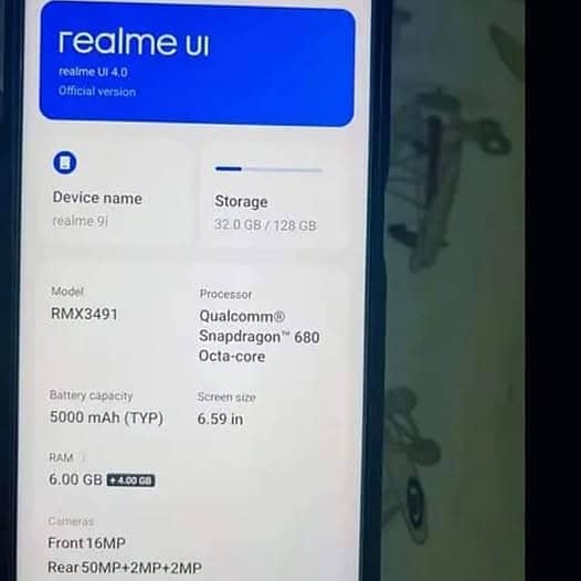 Realme 9i with box and original charger + back cover 7