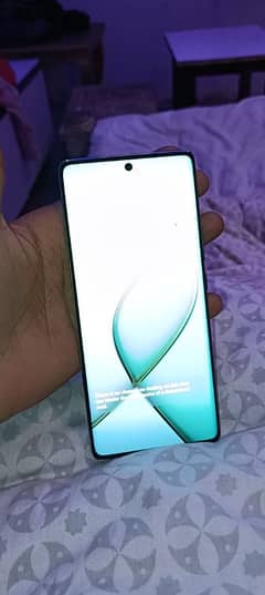 Tecno spark 20 pro plus