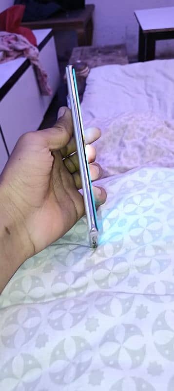 Tecno spark 20 pro plus 8