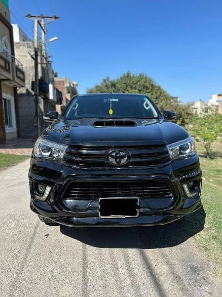 Toyota Hilux 2017 0