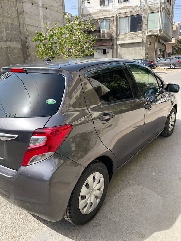 Toyota Vitz 2016 5