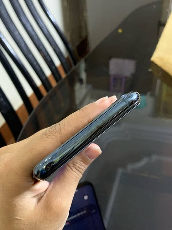 Iphone 11 pro max (512 GB) 3