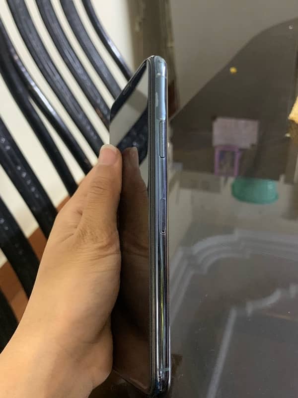 Iphone 11 pro max (512 GB) 6