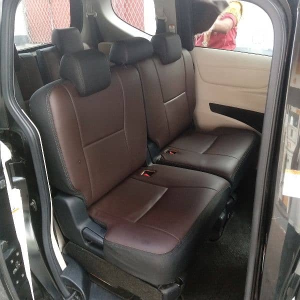 Toyota Sienta G led 8