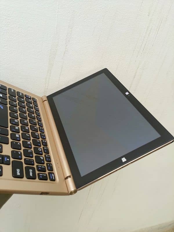 Microsoft laptop+tab 1