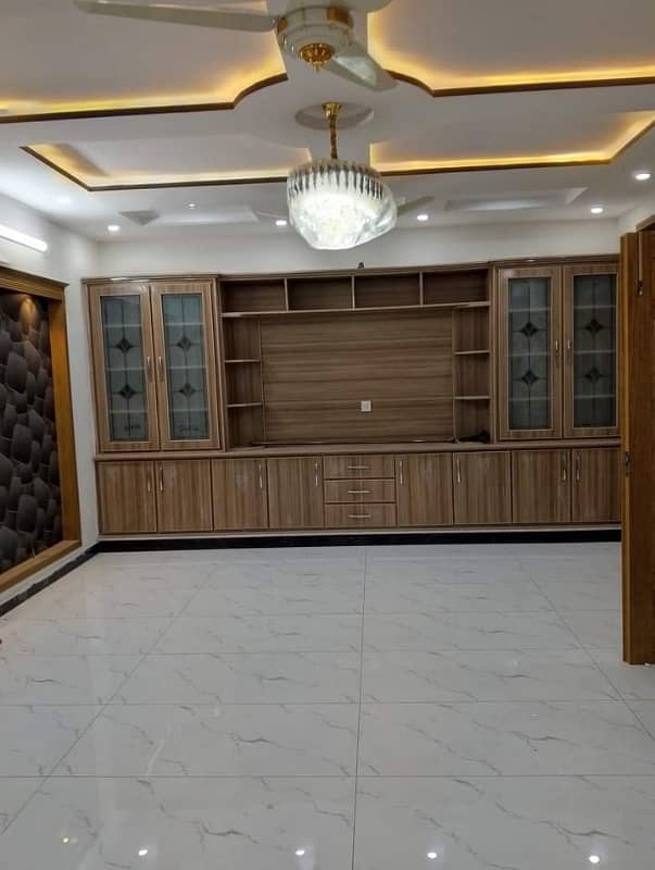 30*60 Tile Flooring House Available For Rent G-14/4, ISLAMABAD 2