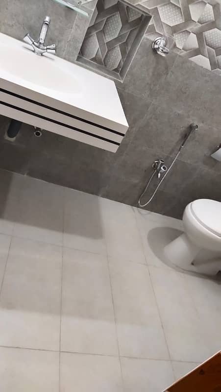 30*60 Tile Flooring House Available For Rent G-14/4, ISLAMABAD 13