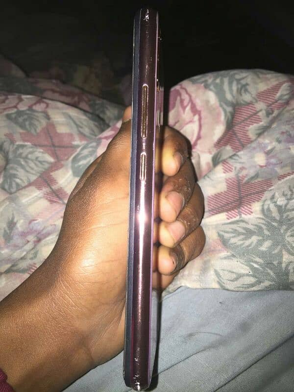 Vivo y17 10/10 condition 256 Gb 1