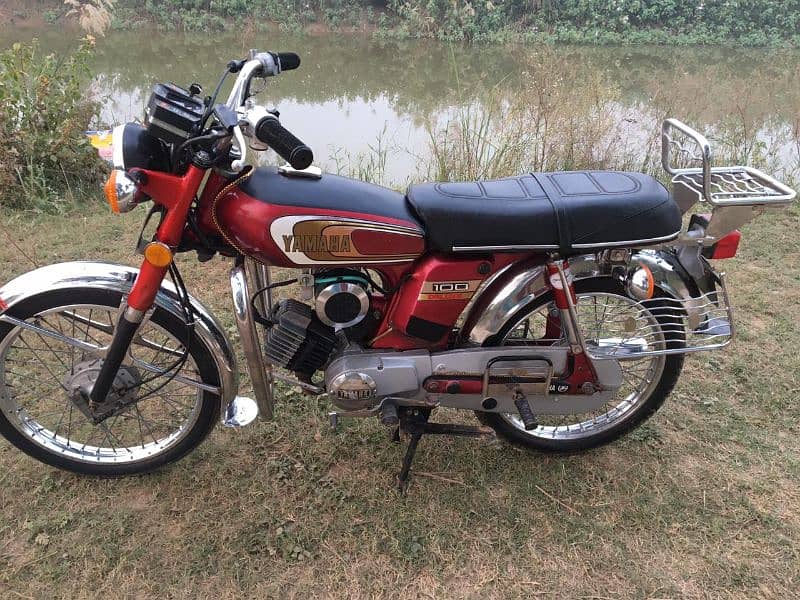 Yamaha 100 2 stock 1986 modal 0