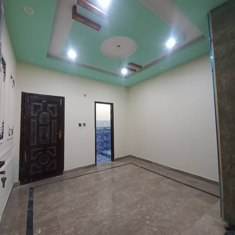 3 Marly Luxury House For sale at Malik parh near Ahmed Palace walking distance at Main Canal Road pani bjli gass 3