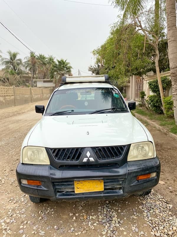 Mitsubishi L200 2005 9