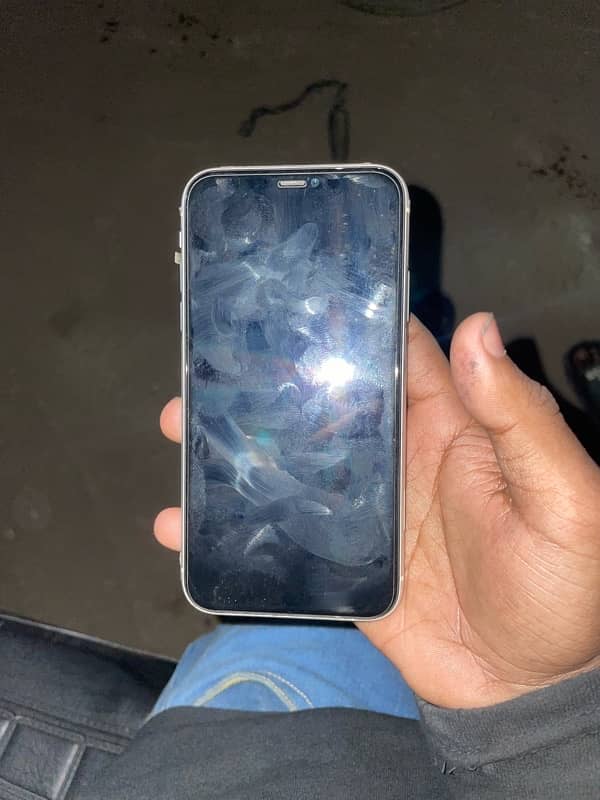 iPhone 11 pta approved 3