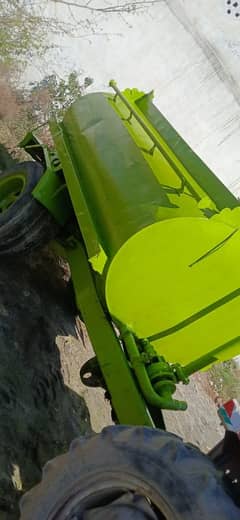 tractor