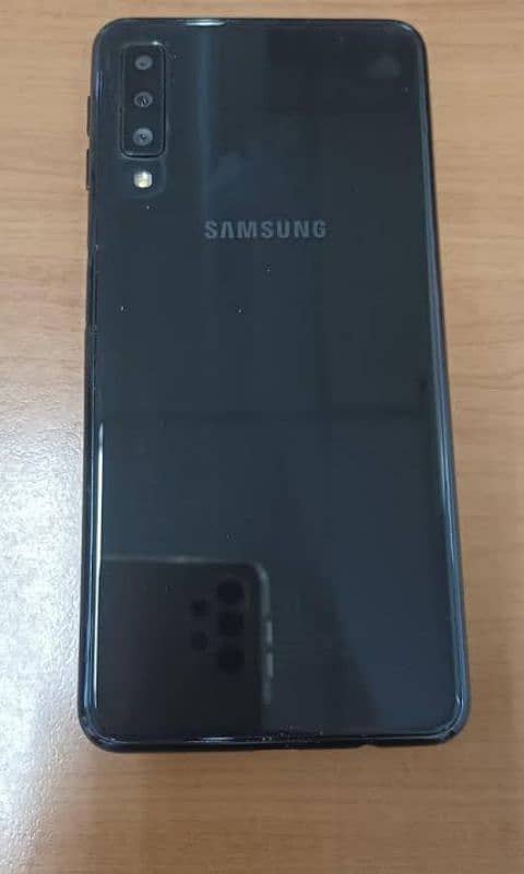 Samsung Galaxy a7 2018 1