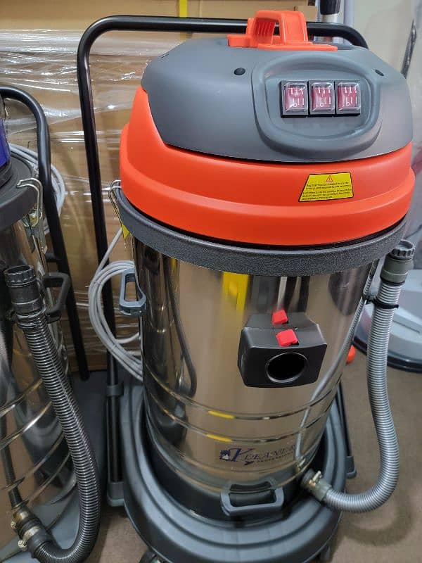 Industrial Vacuum Cleaner 1