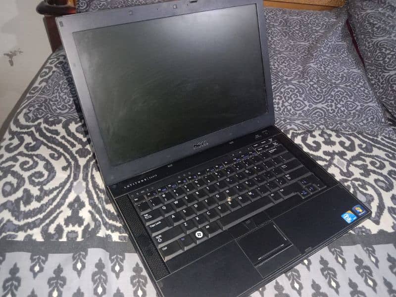 Dell Latitude E410 – Core i5 2nd Gen – Budget Laptop – Rs. 12,500 0