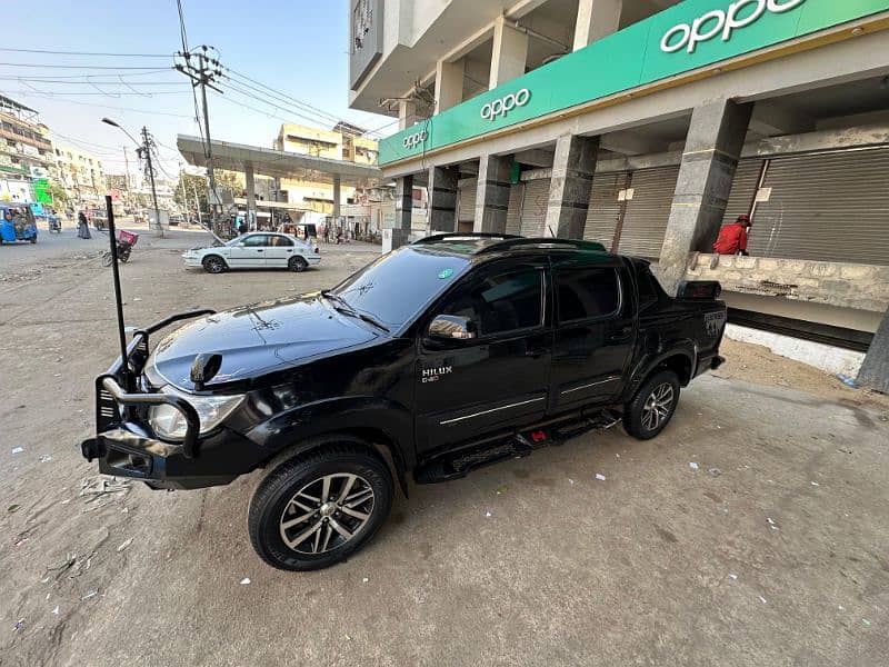 Toyota Hilux 2013 4