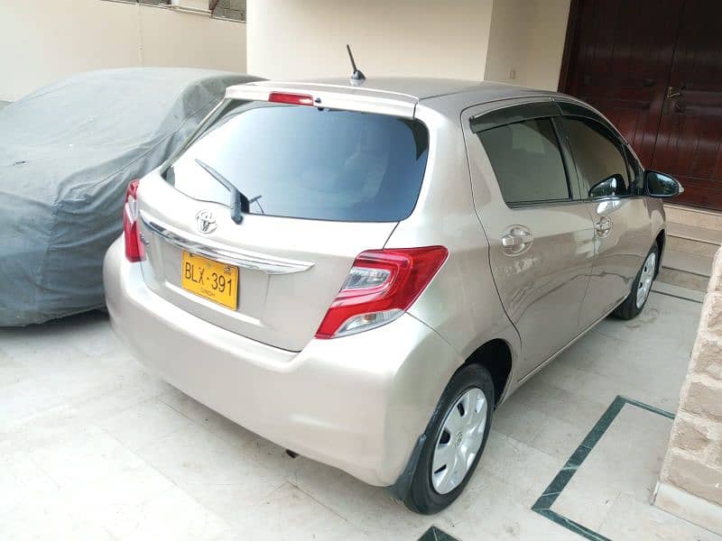 Toyota Vitz 2015 reg 2018 Only 79000kms 100% Original Geniune in DHA 2